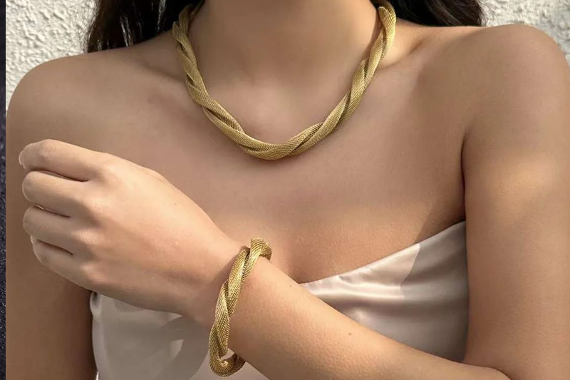 Bangle & Necklace Mela