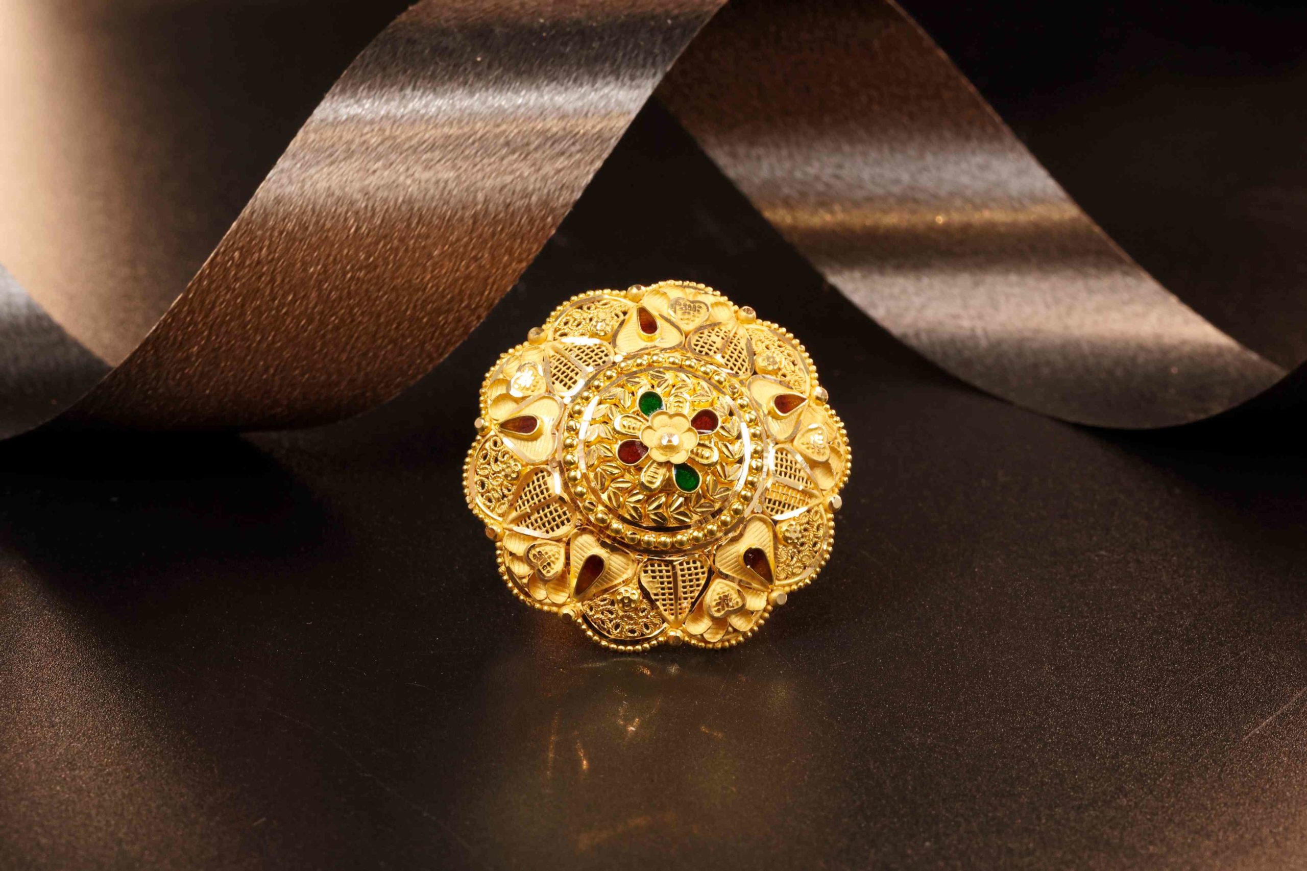 Exquisite Floral Gold Umbrella Ring