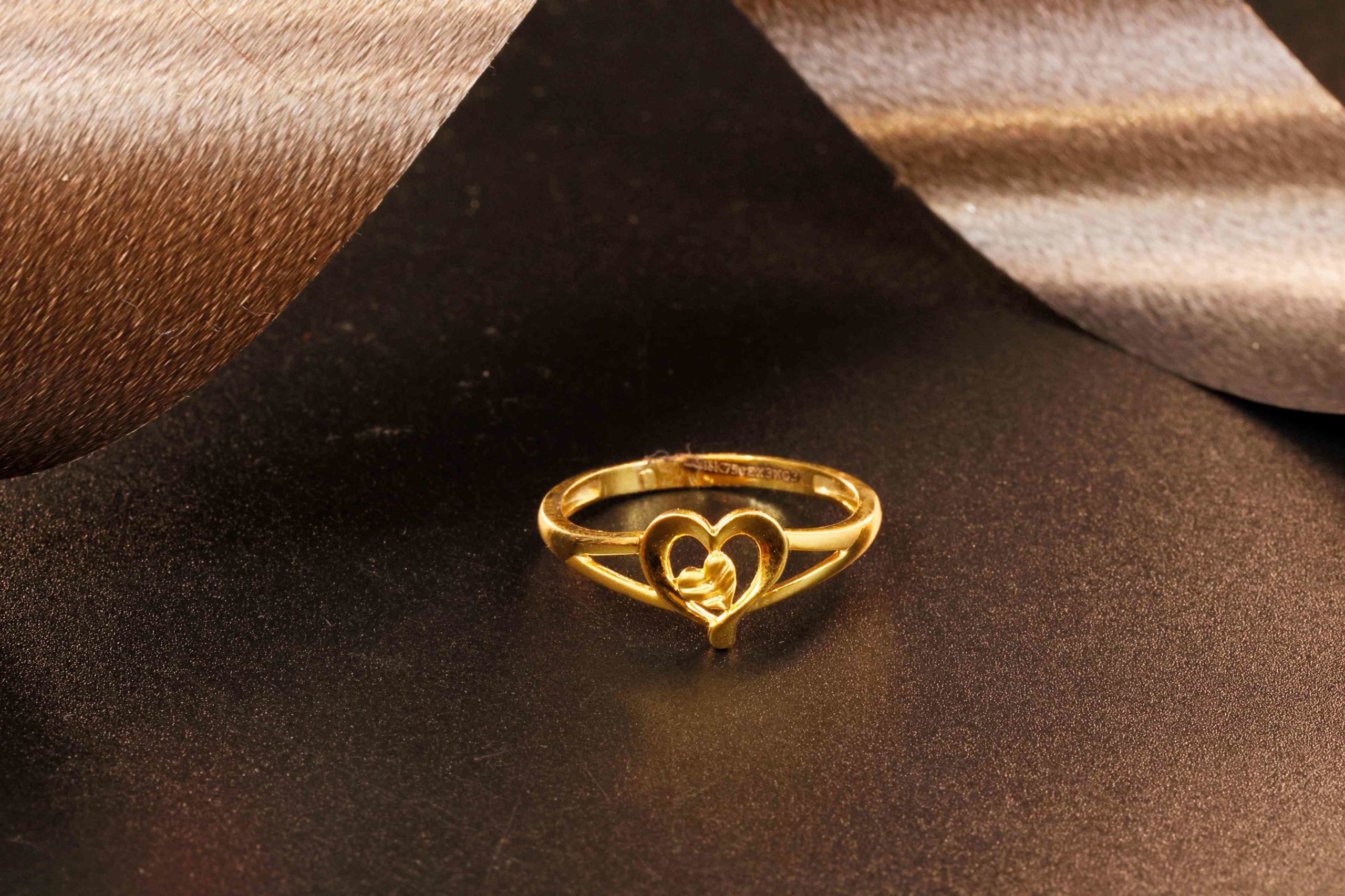 A Shimmer Grace Women Gold Band Ring