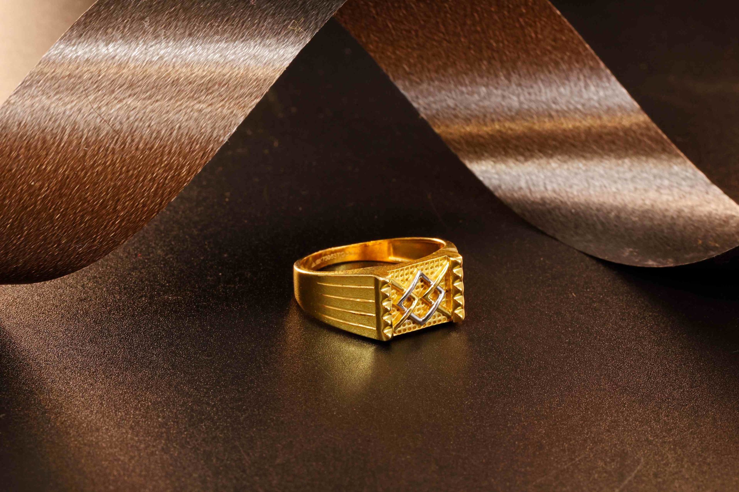 Vintage Mens Ring, 14K Diamond Cluster Ring, Yellow Gold Mens Ring, Gents  Diamond Wedding Band/pinky Ring - Etsy